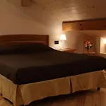 公寓 Attic Loft With Park In The Shadow Of The Dolomites *